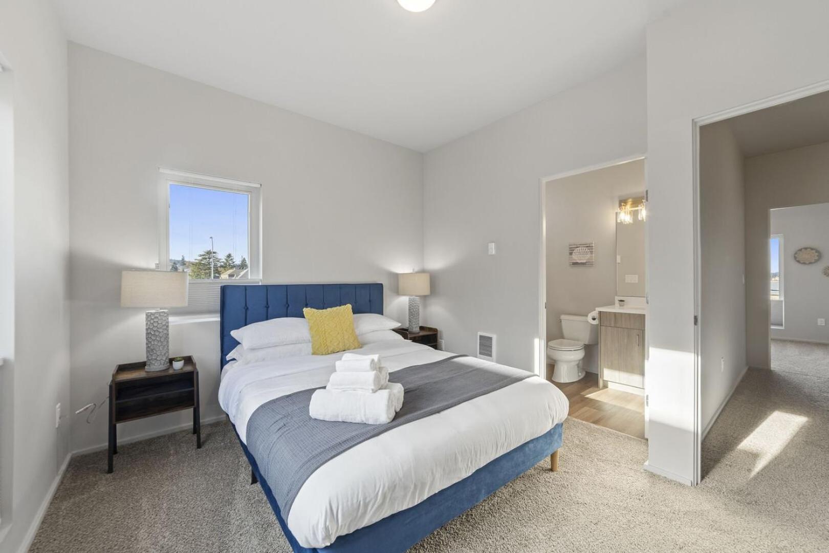 Brand New Fully Updated Condo 918 In Anacortes Esterno foto